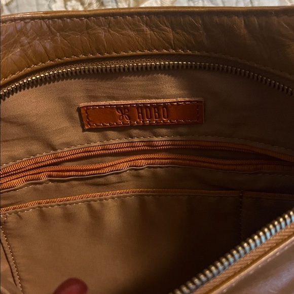 Cambel HOBO Leather Crossbody Bag - Picture 6 of 6